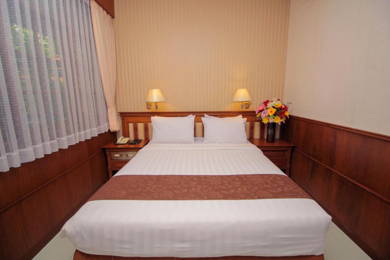 Sapta Nawa Resort 1 Gresik Eksteriør billede