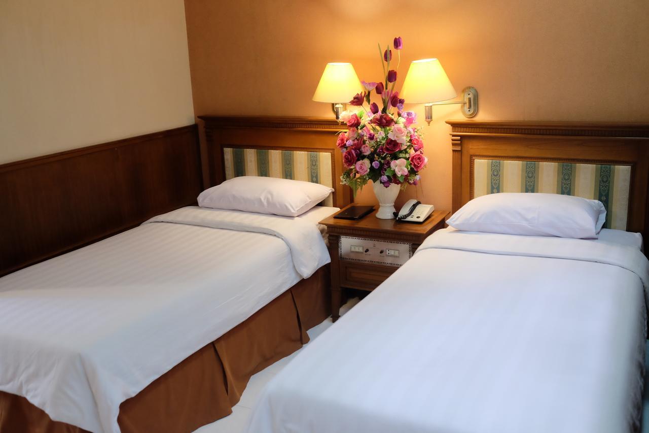 Sapta Nawa Resort 1 Gresik Eksteriør billede